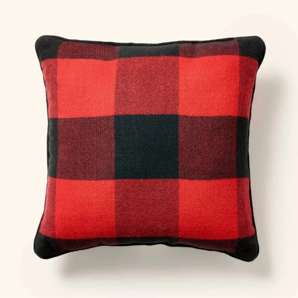 Nwt 20"x20" Buffalo Check Square Toss
Pillow Red/Black - Woolrich